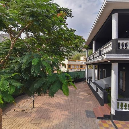 Empyrean Stay Ll 3Bhk Ll Jaguar Villa Ll Ac Ll Pvt Pool Ll Luxury لونافالا المظهر الخارجي الصورة