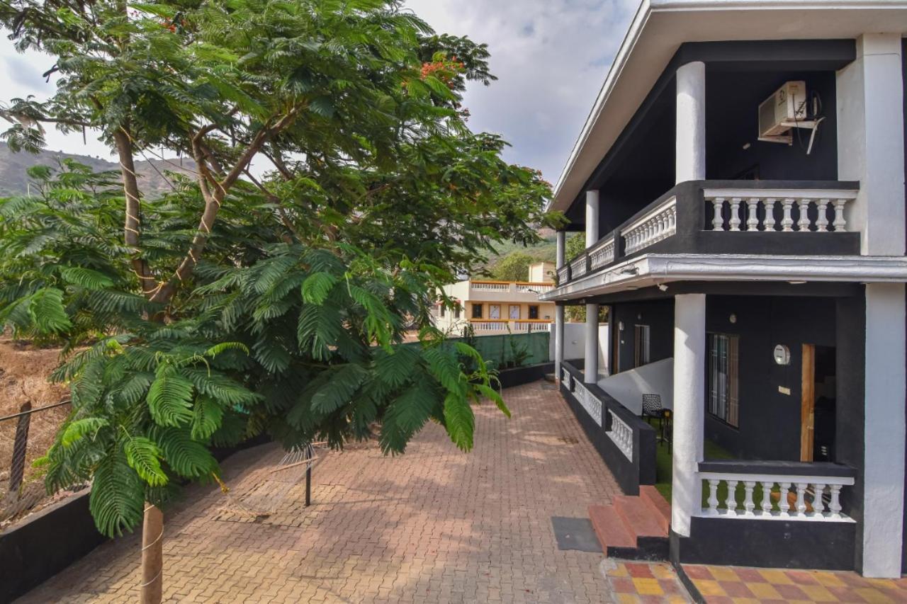 Empyrean Stay Ll 3Bhk Ll Jaguar Villa Ll Ac Ll Pvt Pool Ll Luxury لونافالا المظهر الخارجي الصورة